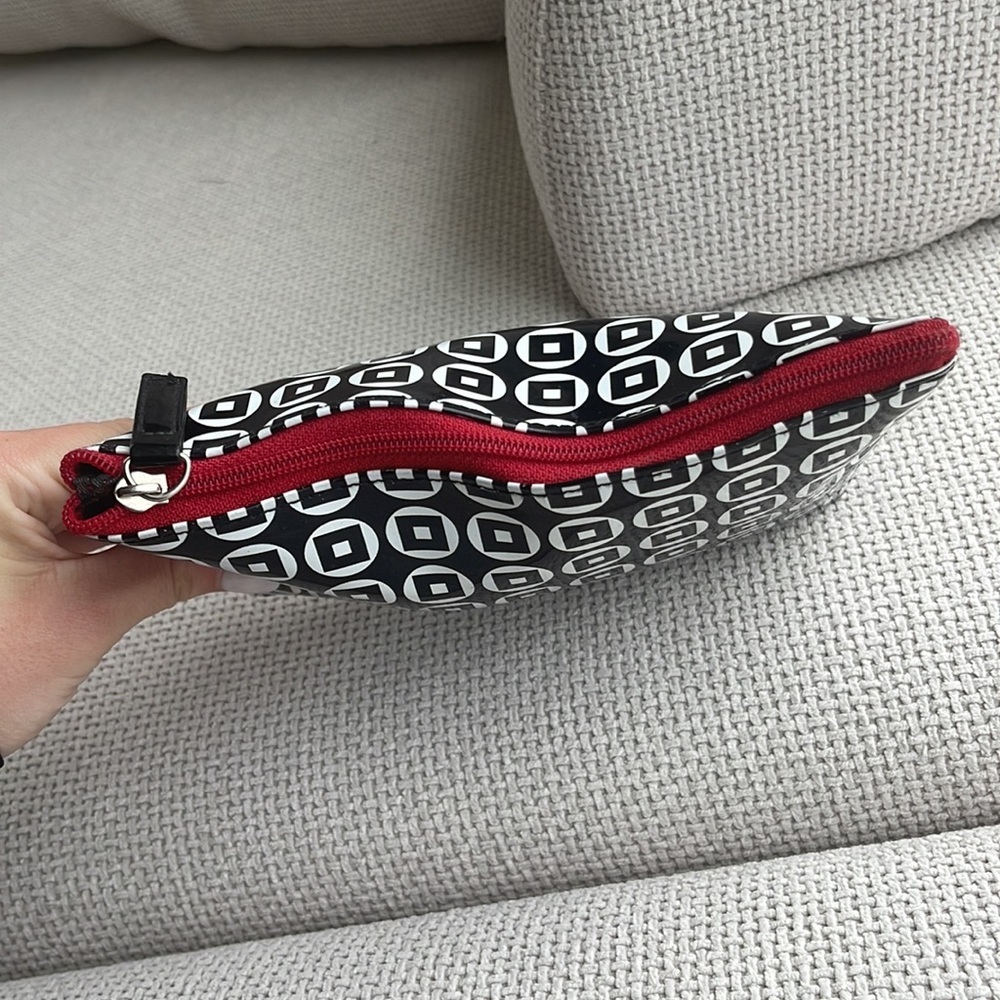 Geometric Print Makeup Case View 3
